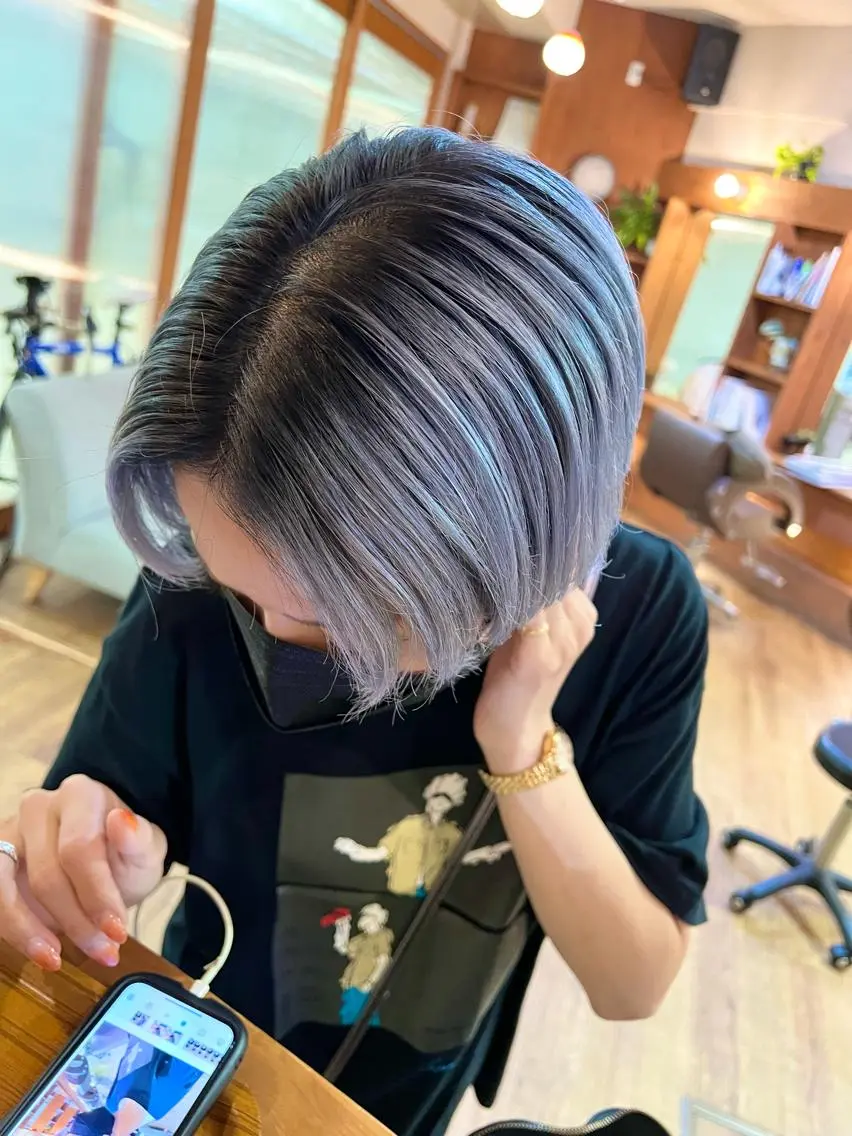ショート カット ヘアカラー トリートメント 菅村 勇亮のヘアスタイル