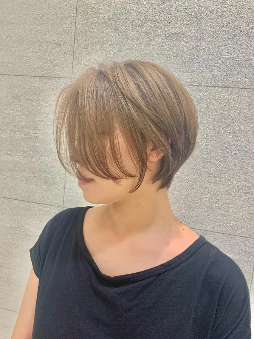 ショート 山崎 友雅のヘアスタイル