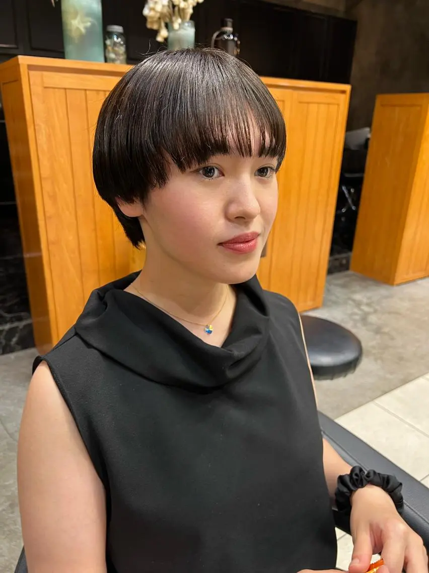 ショート カラー 圧倒的デザイン力 店長🎨RENAのヘアスタイル