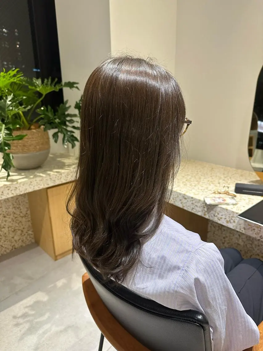 カラー アッシュ ミント カット ヘアカラー トリートメント 和田 あおいのヘアスタイル