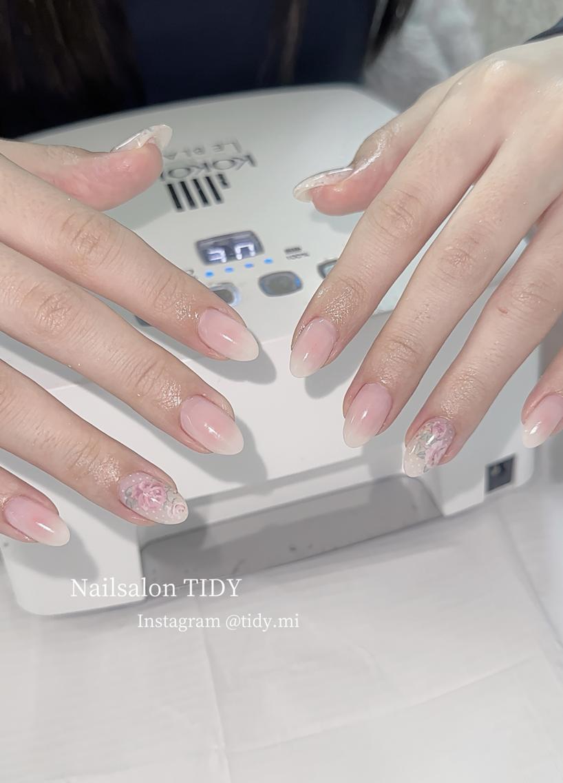 ネイル フットネイル ジェルネイル キラキラネイル 韓国ネイル マグネットネイル TIDY. Suzukaのネイルデザイン
