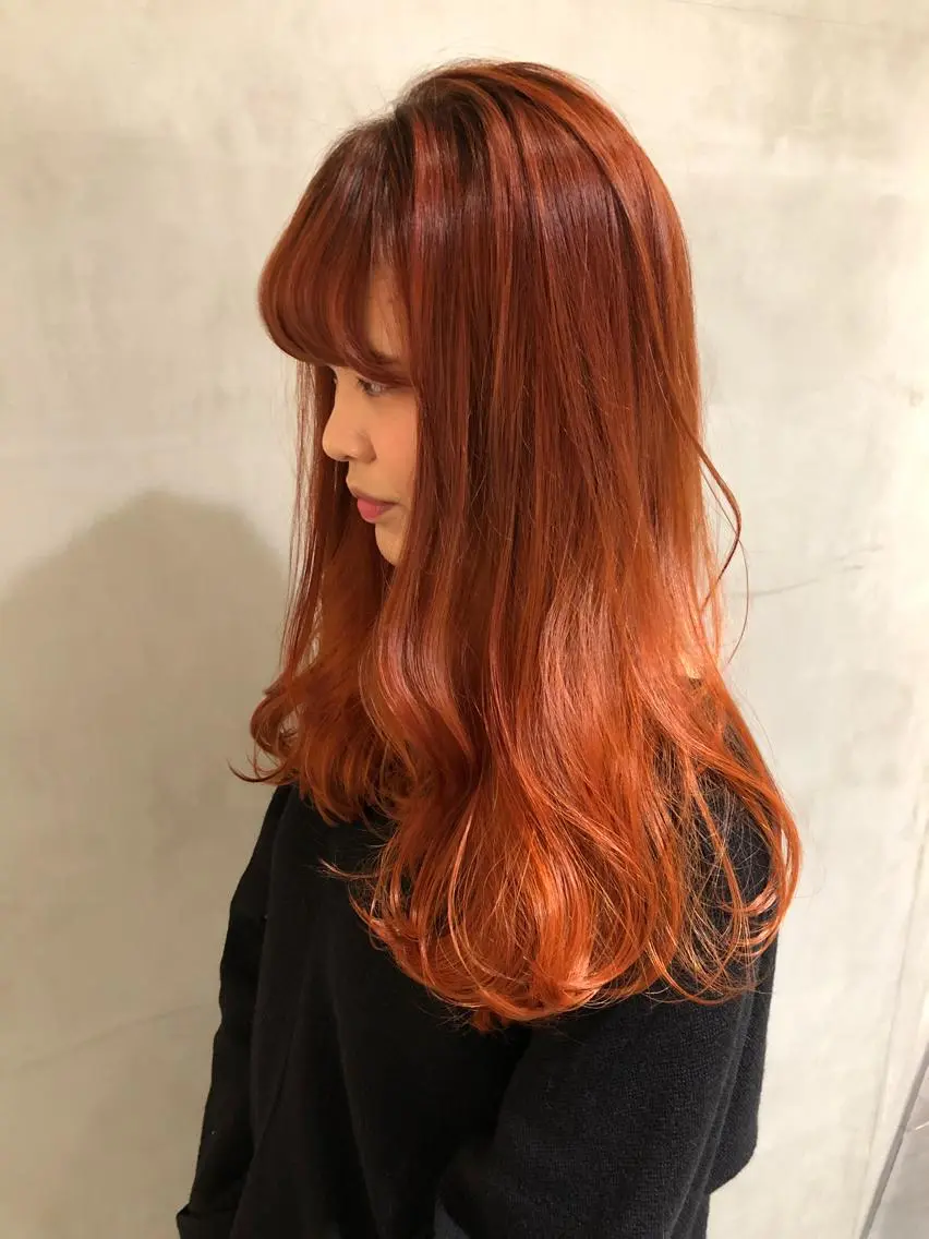 ミディアム カラー グラデーションカラー オレンジ ヘアカラー トリートメント 大西 直人のヘアスタイル