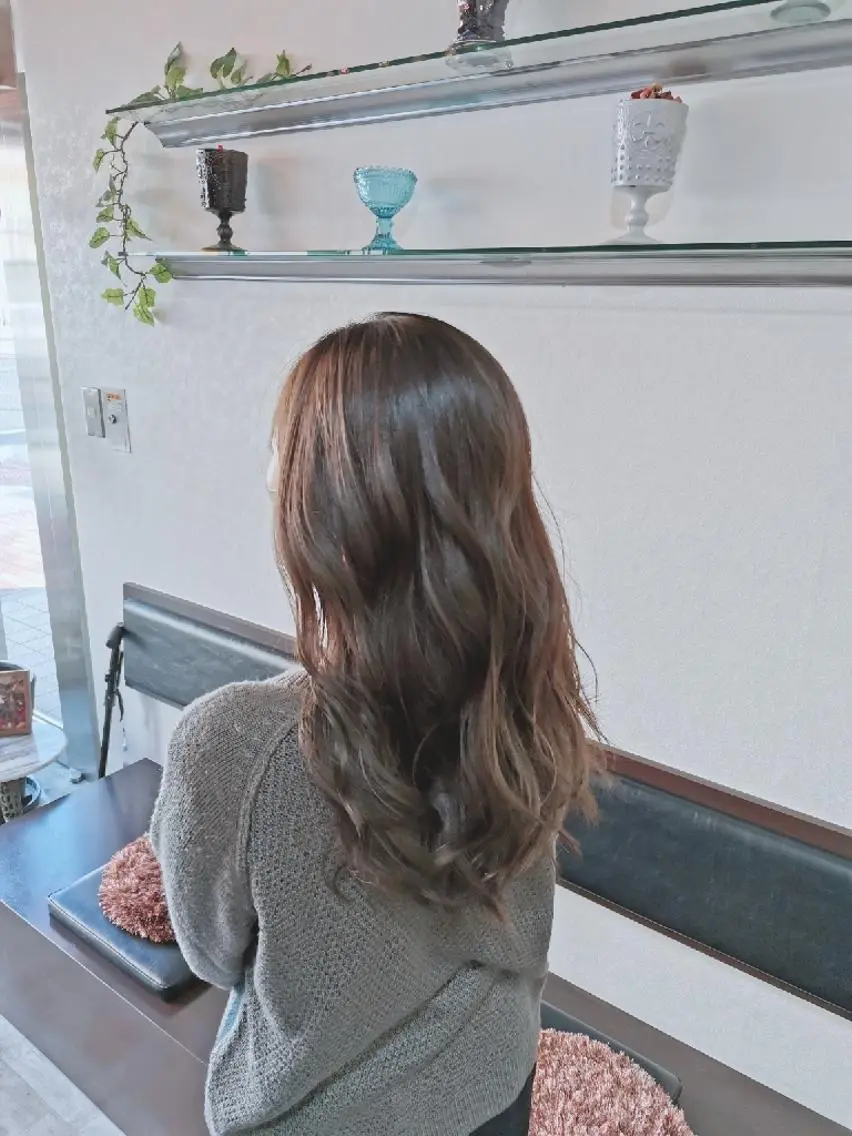 セミロング ツヤ髪ケアカラー✨ 中谷良成のヘアスタイル