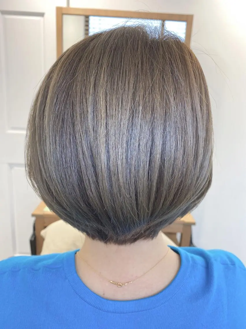ショート カラー カット ヘアカラー トリートメント ハイライト⭐️上野 高広のヘアスタイル