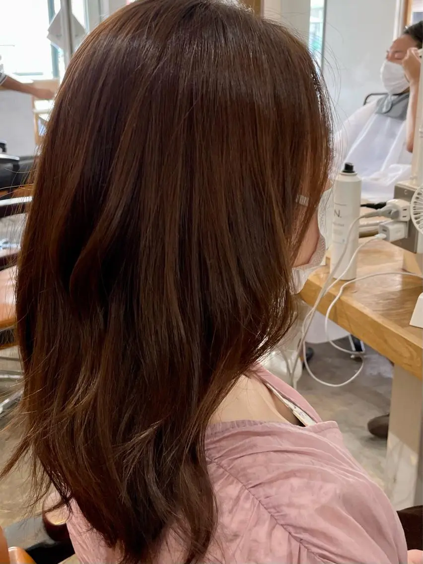 ミディアム カラー カット パーマ 縮毛矯正 石井 寛司のヘアスタイル