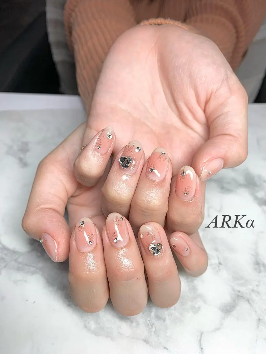ミディアム ネイル ハンドネイル Nailsalon ARKαのネイルデザイン