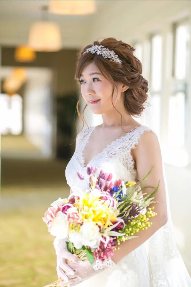 ロング ヘアアレンジ 結婚式・ブライダル 《カメレオン》 西田美輝のヘアスタイル