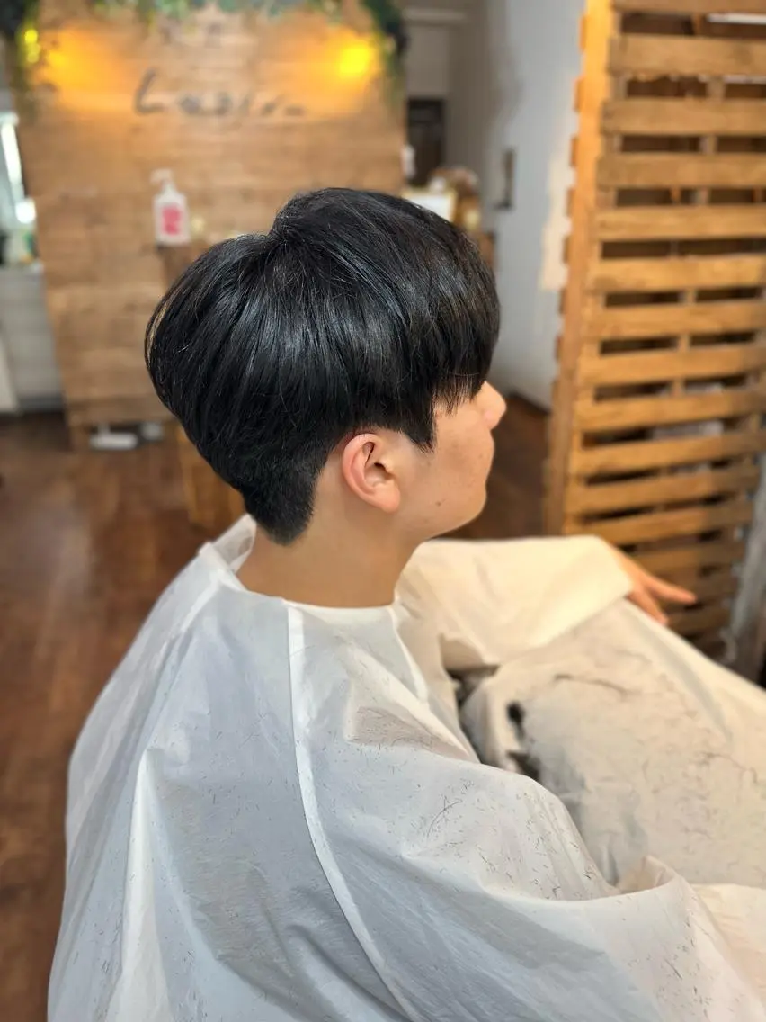 ミディアム メンズ マッシュ カット Luzir⭐︎ GEN⭐︎のヘアスタイル