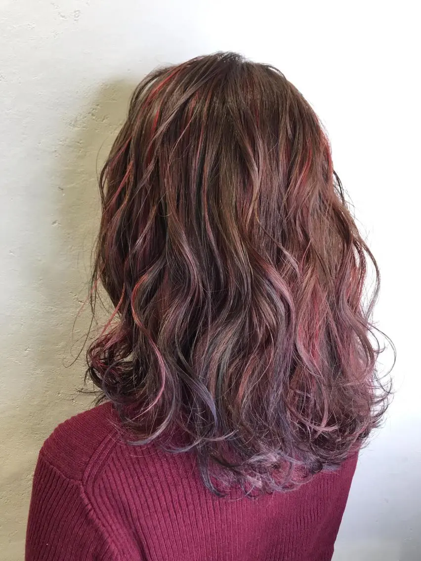 ミディアム カラー ブリーチ ケアブリーチ デザインカラー ダブルカラー ヘアカラー 似合わせ/ カラー.岡田友仁のヘアスタイル