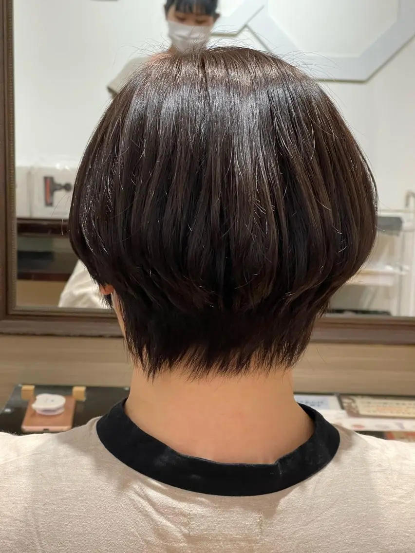 ショート 犬飼 若菜のヘアスタイル