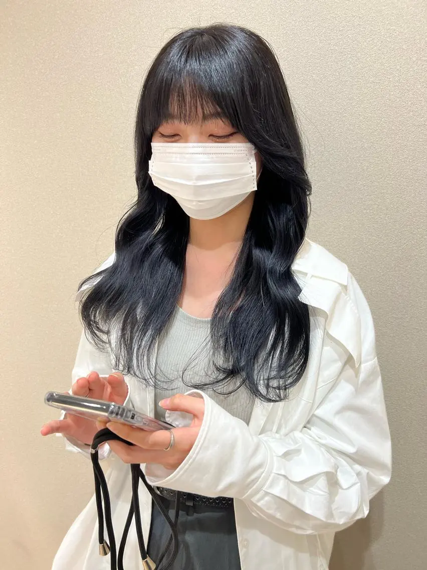 カラー 黒髪 ブルーカラー ブルーブラック 外国人対応 佐久間のヘアスタイル