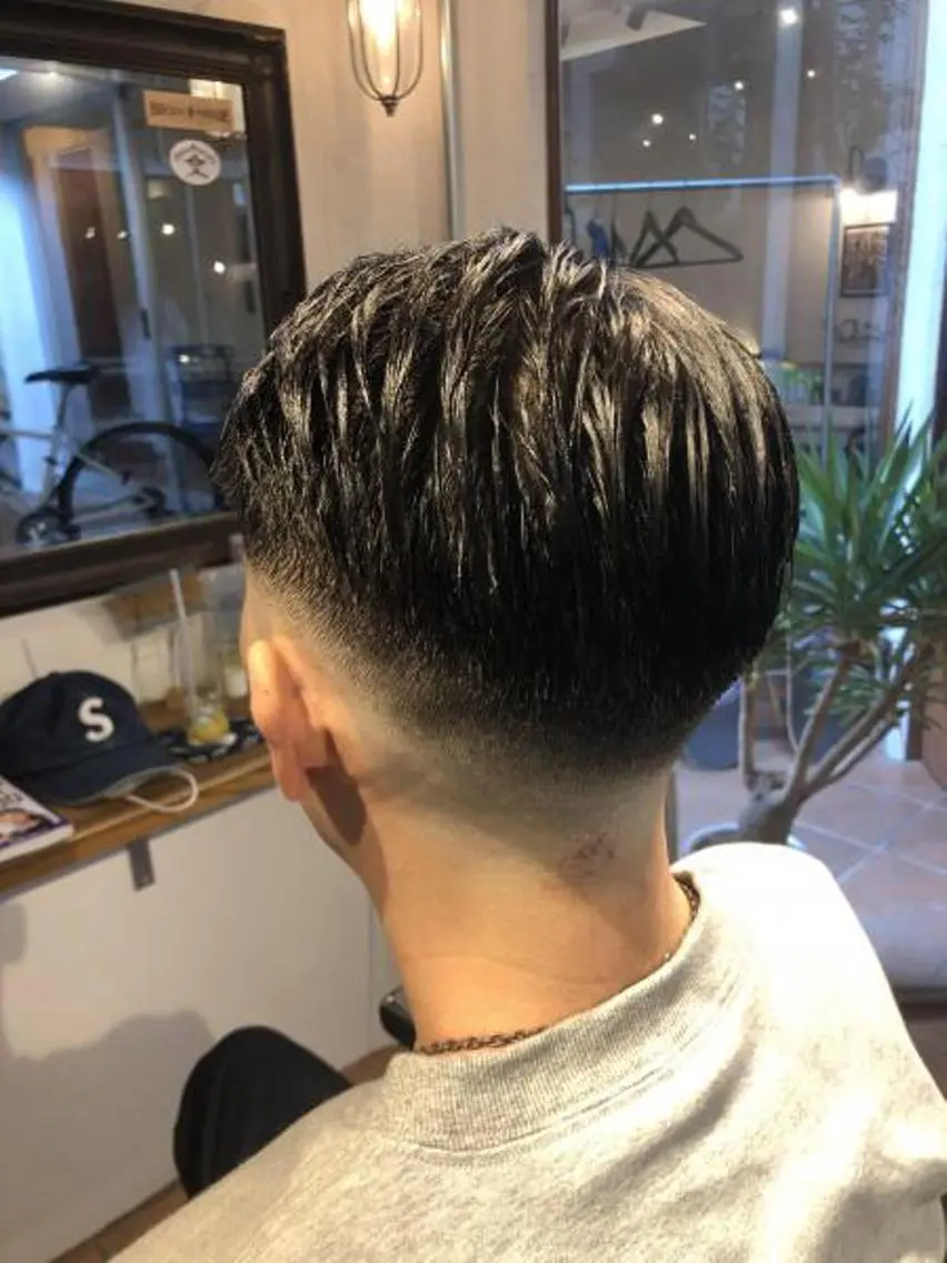 ショート メンズ フェードカット スキンフェード カット 冨士川 英樹のヘアスタイル