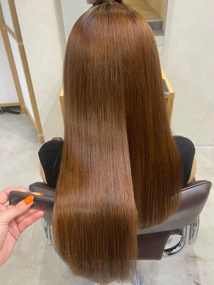 ロング 酸性ストレート ARCHE 心斎橋 常塚のヘアスタイル