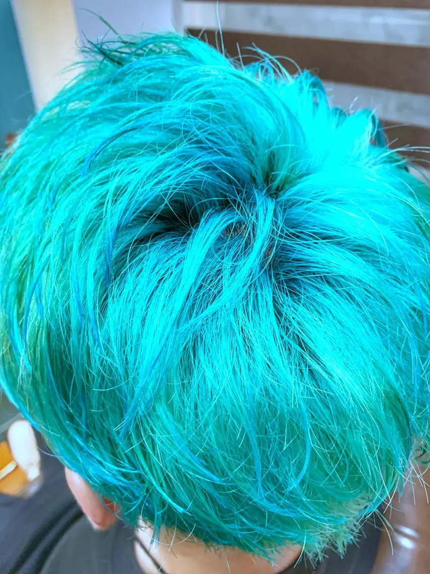 カラー メンズ メンズブリーチ ブリーチ カット特化美容師 齋藤桐のヘアスタイル