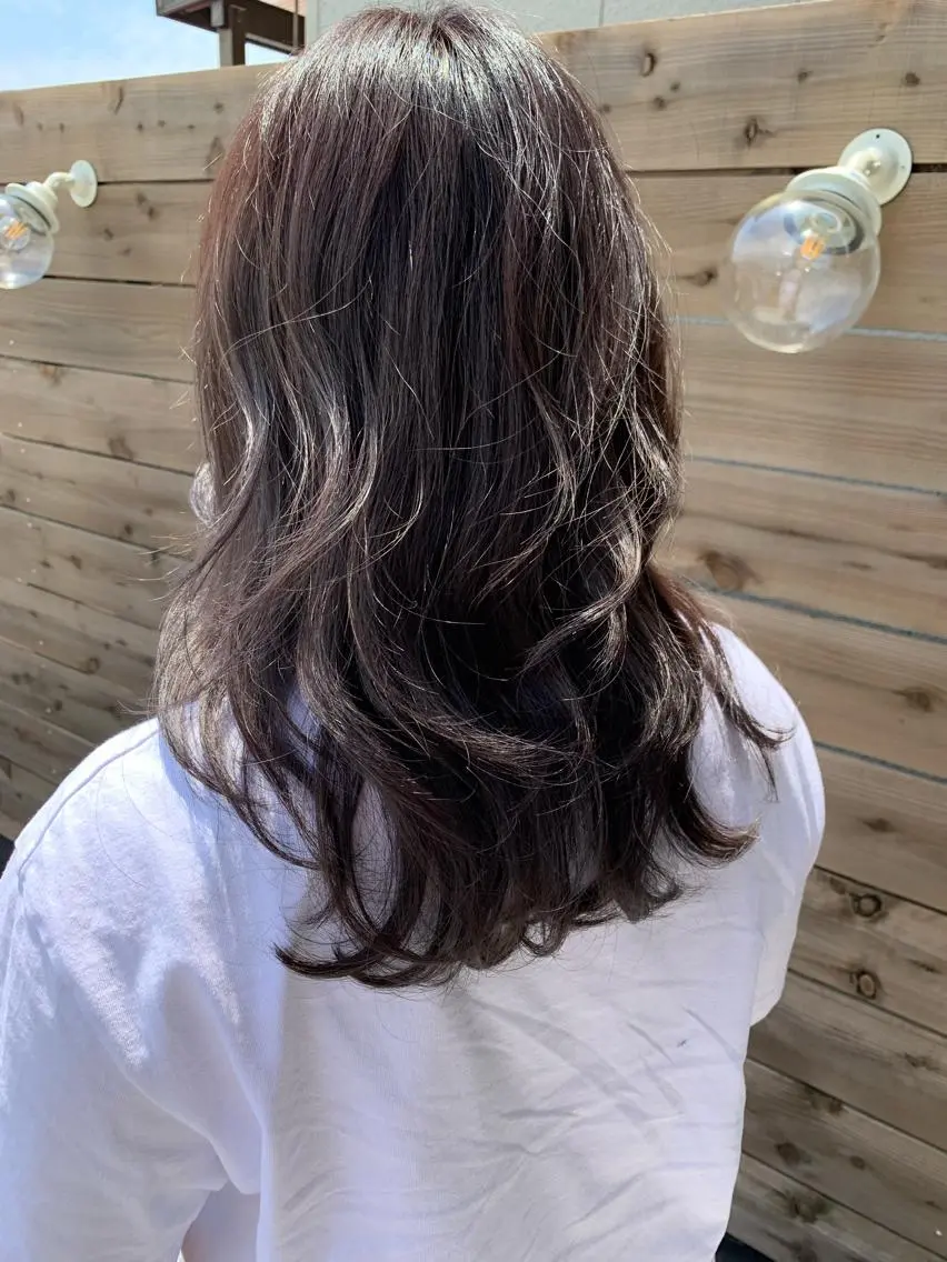ミディアム カラー chihale 富樫莉香のヘアスタイル