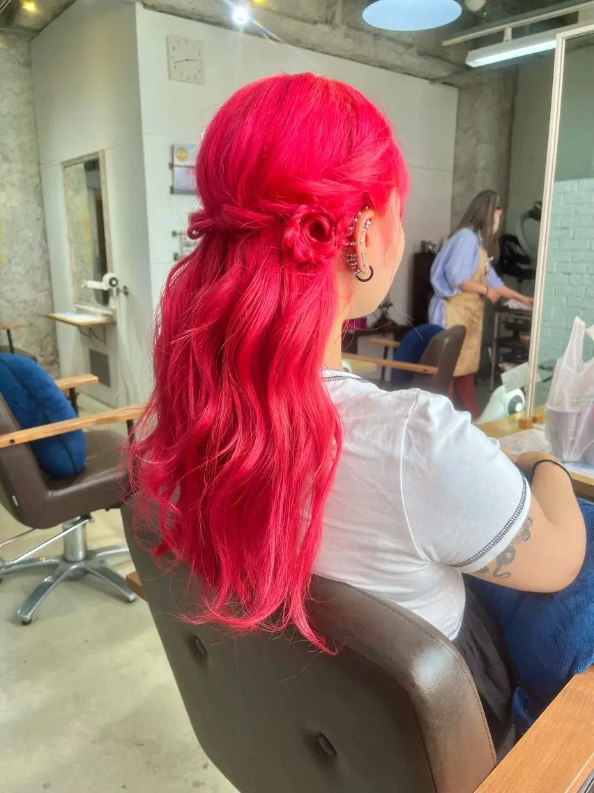 セミロング カラー ヘアアレンジ ピンクカラー 杉本 直樹のヘアスタイル