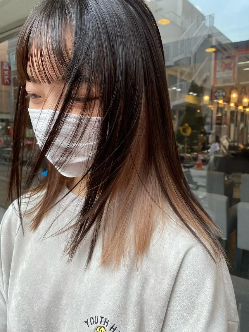 ミディアム カラー パーマ ヘアアレンジ メンズ キッズ ネイル mana 暖色カラーカットのヘアスタイル