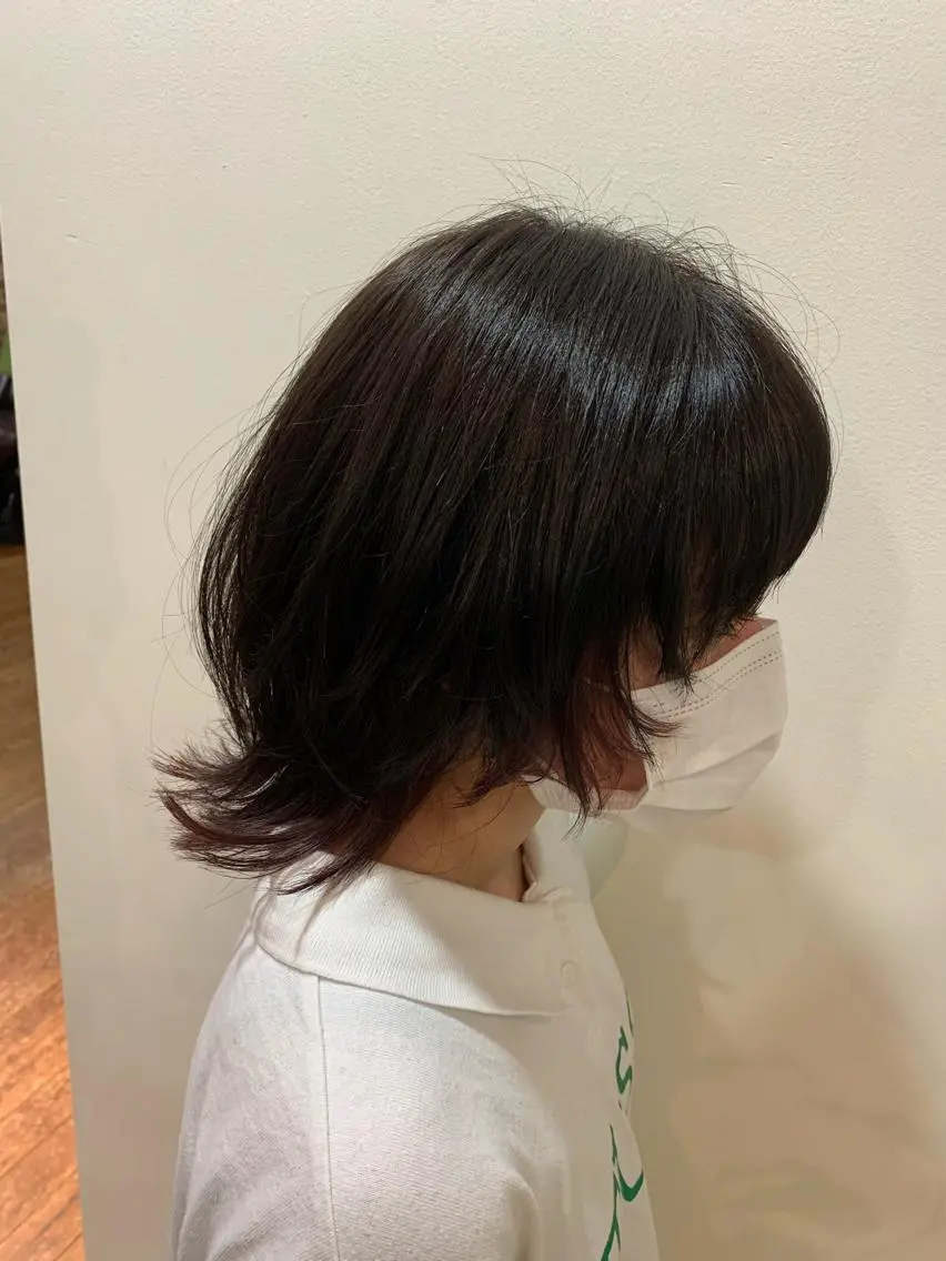 ミディアム ウルフカット カット特化美容師 齋藤桐のヘアスタイル
