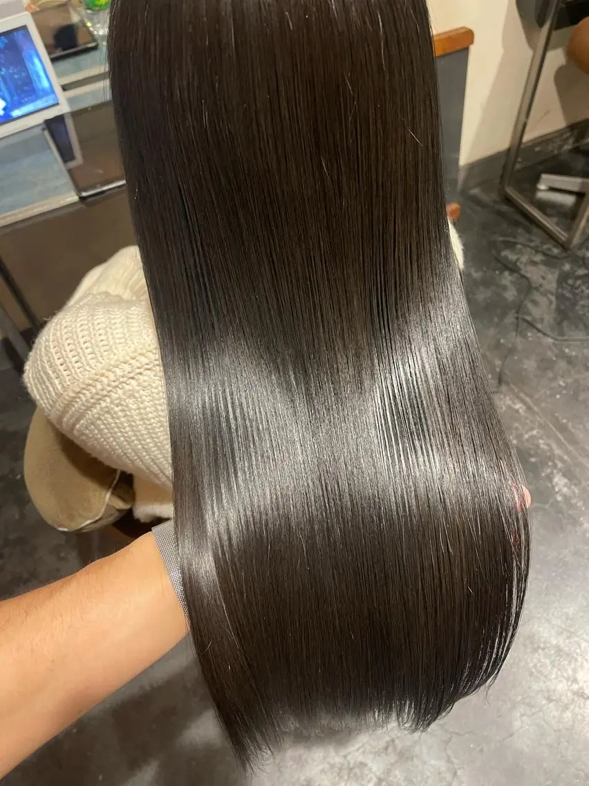ロング カラー 泉 堅也のヘアスタイル