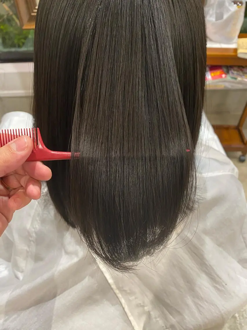 ミディアム パーマ 縮毛矯正 沖田 舞衣のヘアスタイル