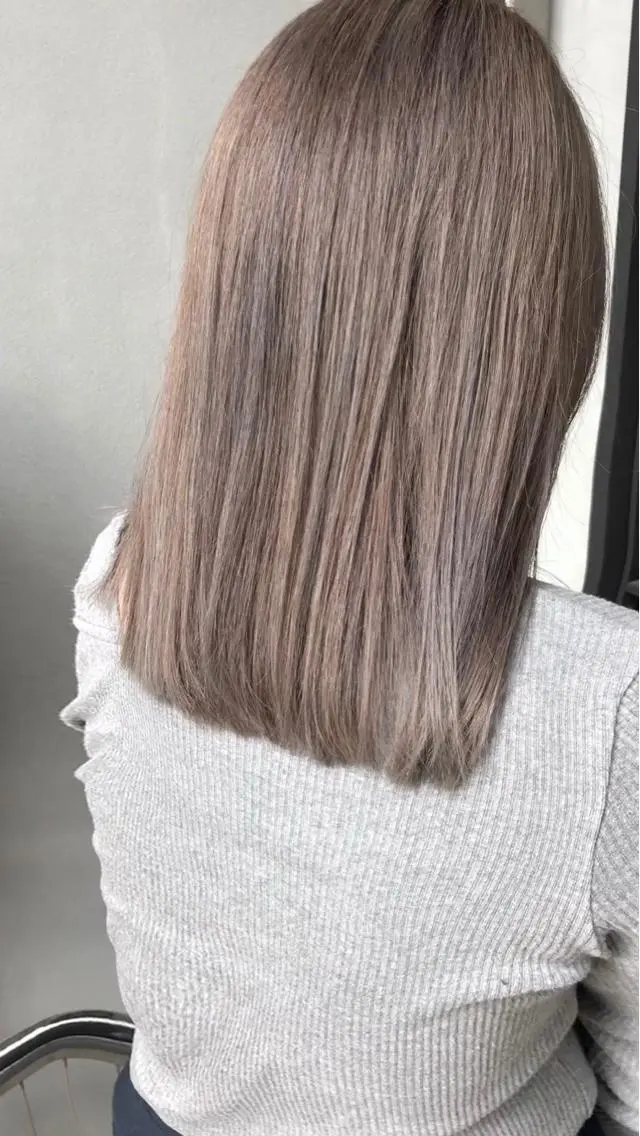 セミロング カラー ブリーチ wカラー 指名No1かけるのヘアスタイル