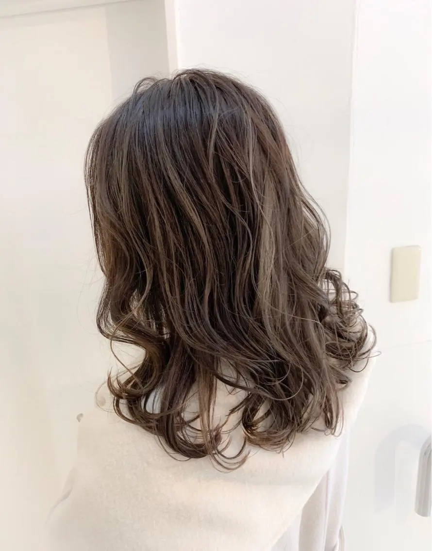 セミロング カラー 髪質改善サロン 梅田/ヨナミネのヘアスタイル
