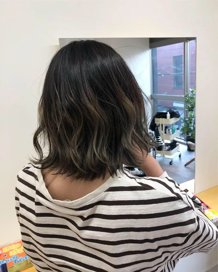 ミディアム カラー グラデーションカラー パーマ美容師 hanaのヘアスタイル