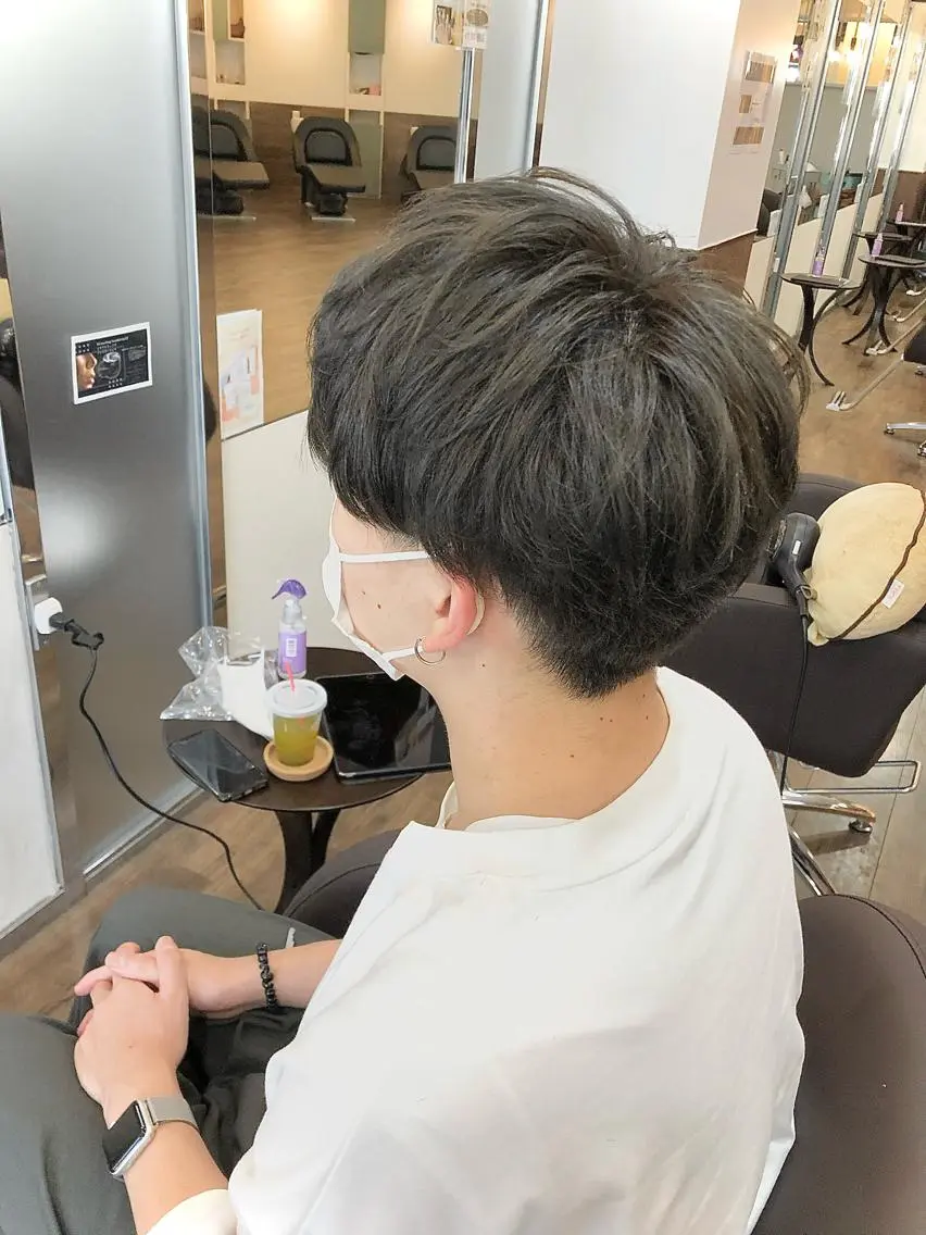 ショート カラー メンズ MATSURI BASE.AWAJIのヘアスタイル