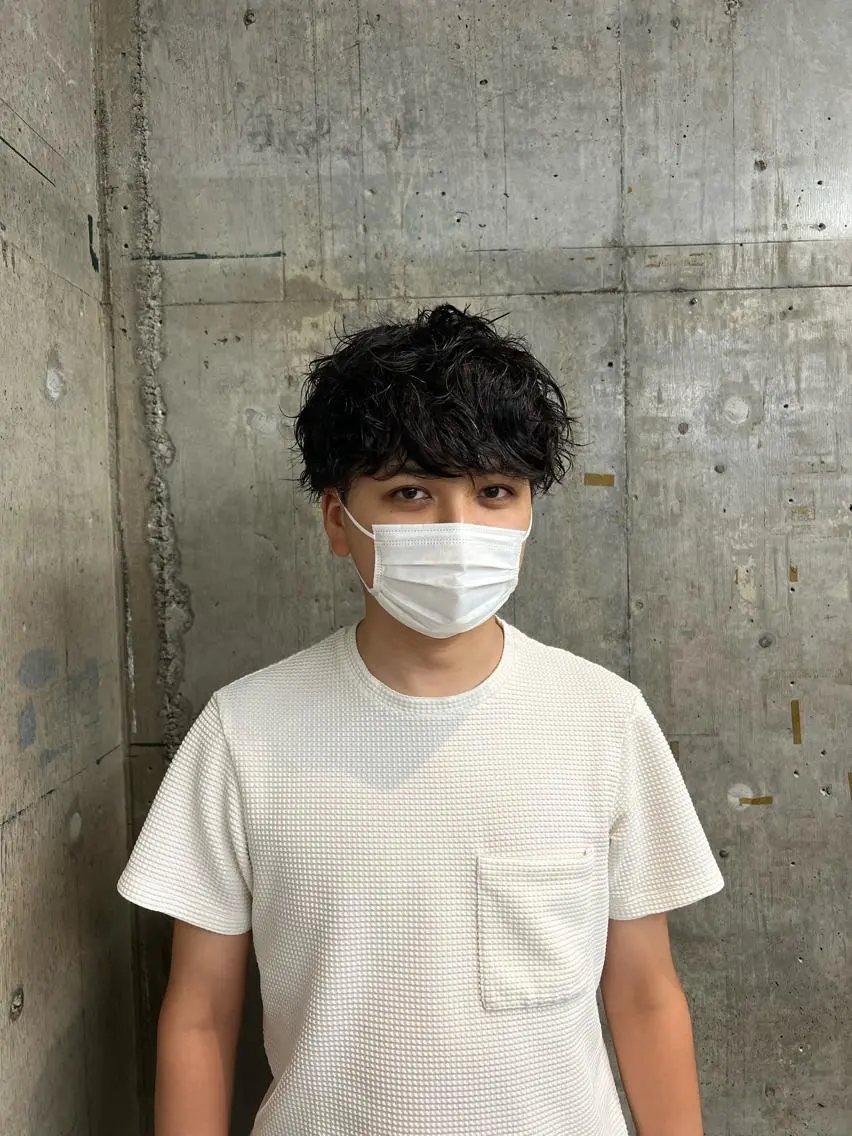 ショート カラー パーマ メンズ マッシュ メンズパーマ ツイストスパイラルパーマ スパイラルパーマ カット パーマ メンズパーマ /SUNAOのヘアスタイル