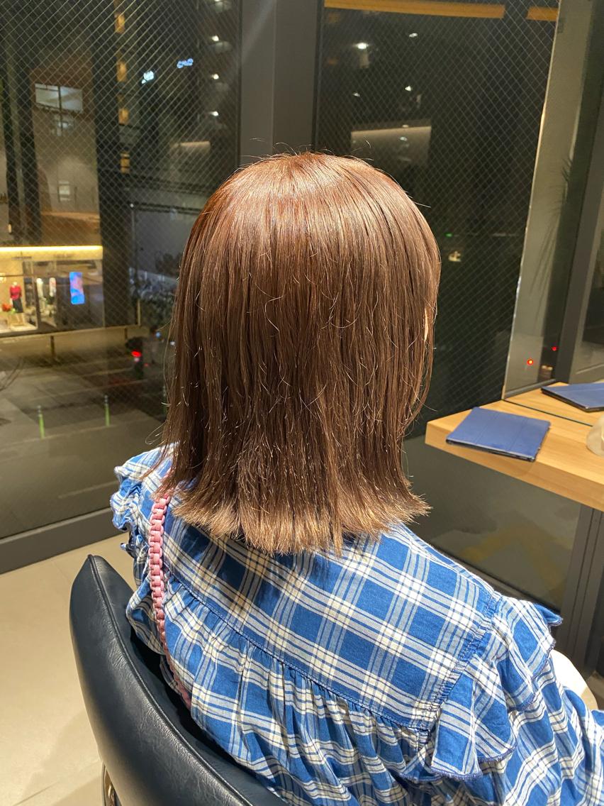 カラー 朝倉 南のヘアスタイル