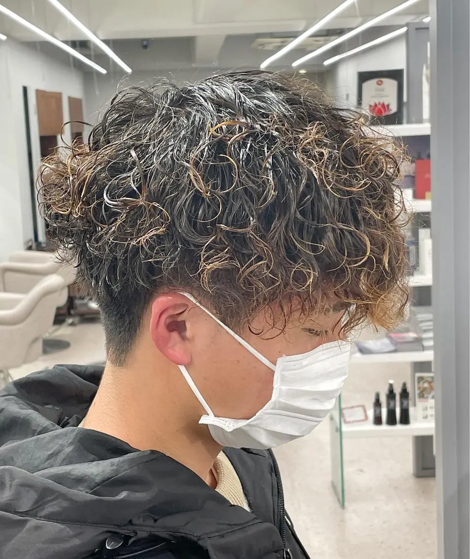 パーマ メンズ 京都河原町 メンズパーマ助川龍哉のヘアスタイル