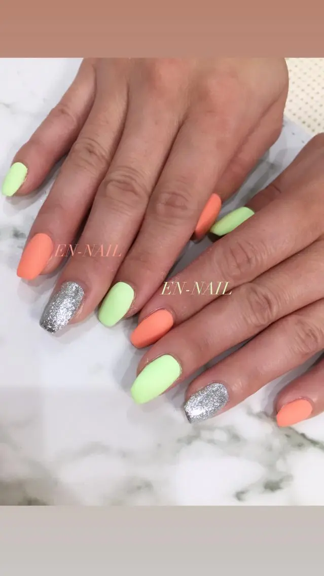 ネイル EN_NAIL 野中本店Ayakaのネイルデザイン