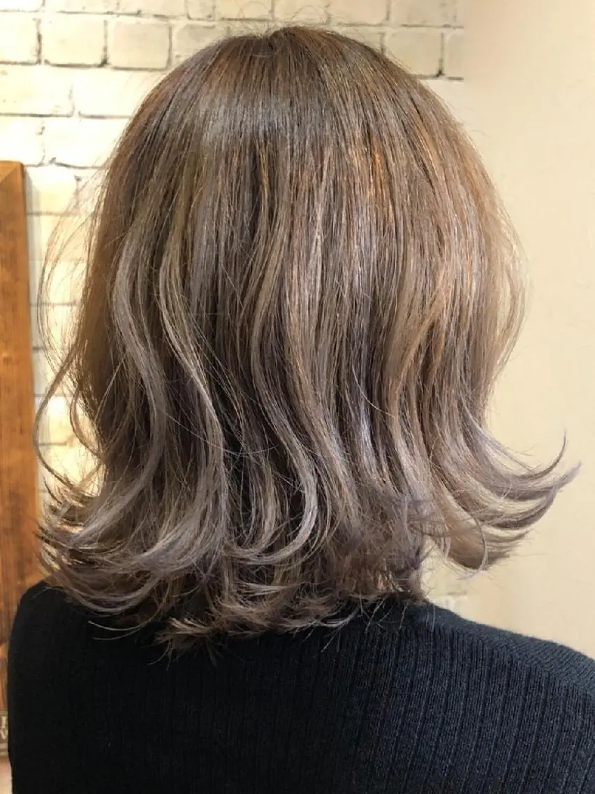 ミディアム カラー パーマ ヘアアレンジ メンズ メンズハイライト グラデーションカラー ハイライトカラー ハイライト ヘアカラー トリートメント まとまり💯悩み改善 ★松本尚弥★店長のヘアスタイル