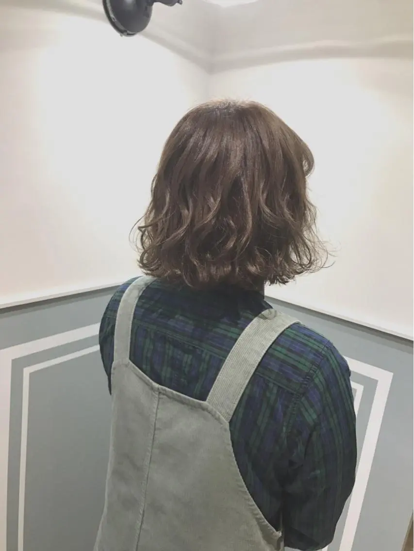 ショート カラー ヤマナカ エリカのヘアスタイル