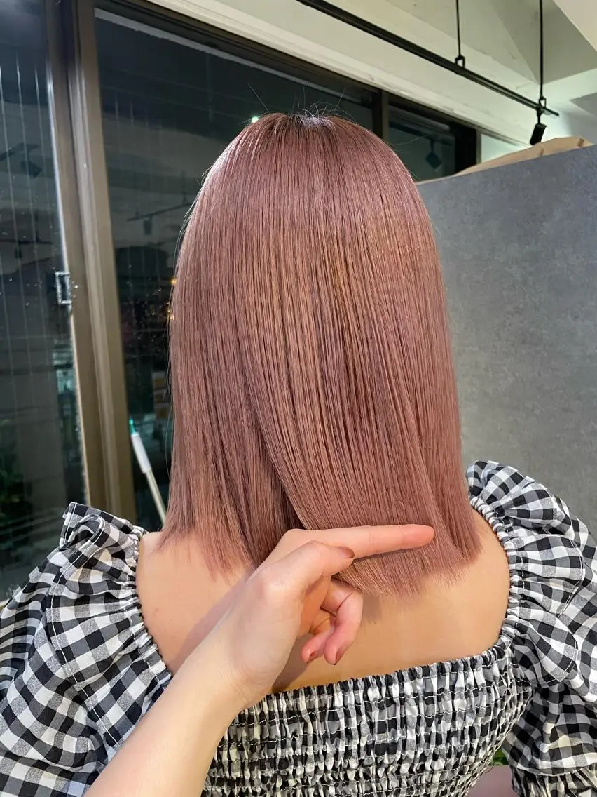 ミディアム ヘアカラー 心斎橋/海外レイヤー 募集中三好玲奈のヘアスタイル