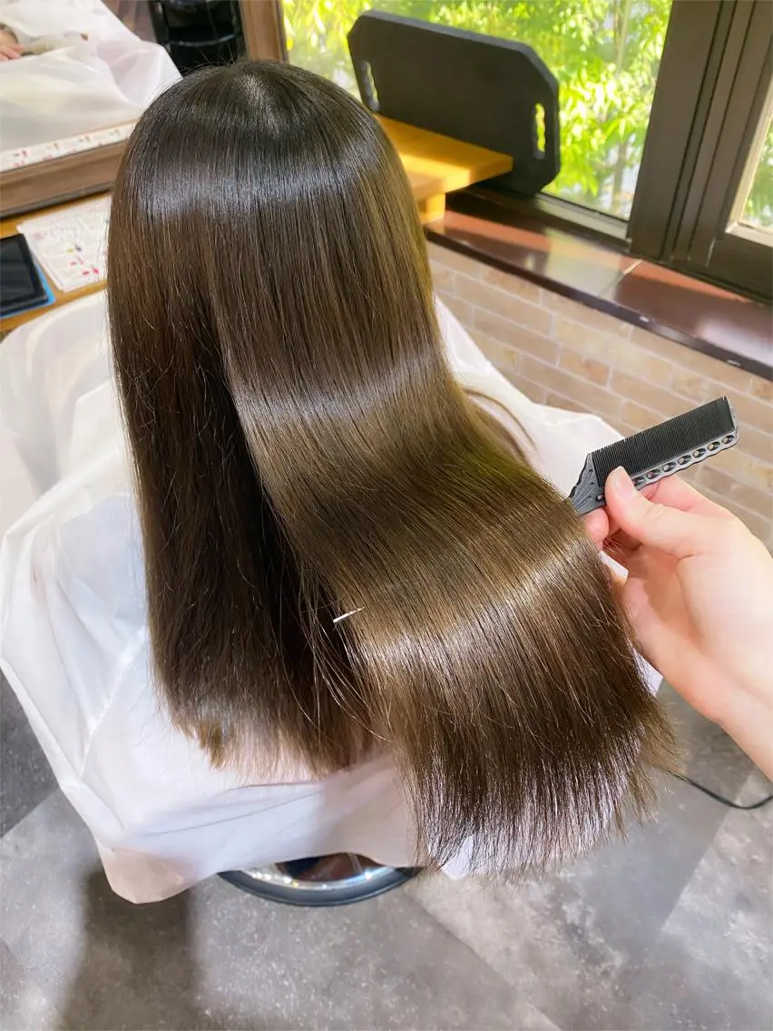 ロング カット トリートメント 美髪ヘア 🤍erikaのヘアスタイル