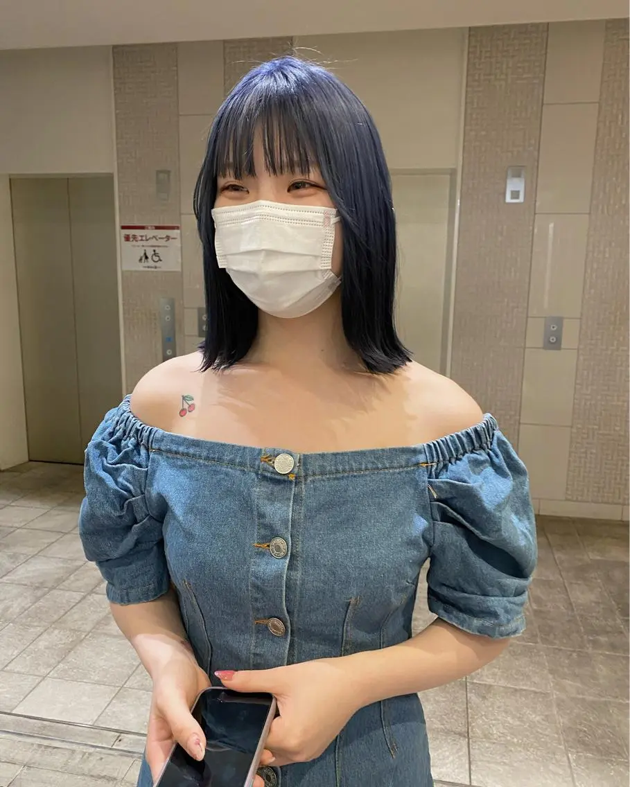ミディアム 切りっぱなしボブ ボブ 栗原 瑞稀のヘアスタイル