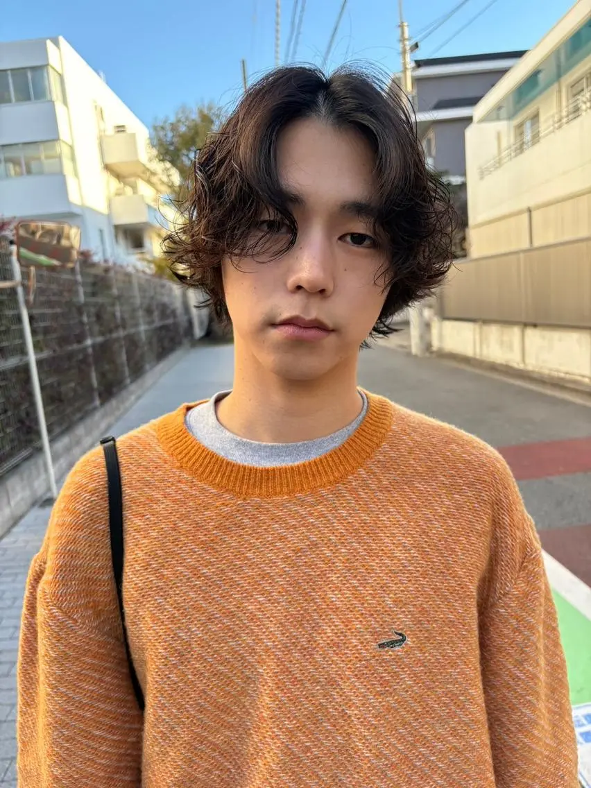 ショート パーマ メンズ ショートボブ メンズブリーチ メンズハイライト メンズインナーカラー メンズ韓国風 カット パーマ honen hairのヘアスタイル