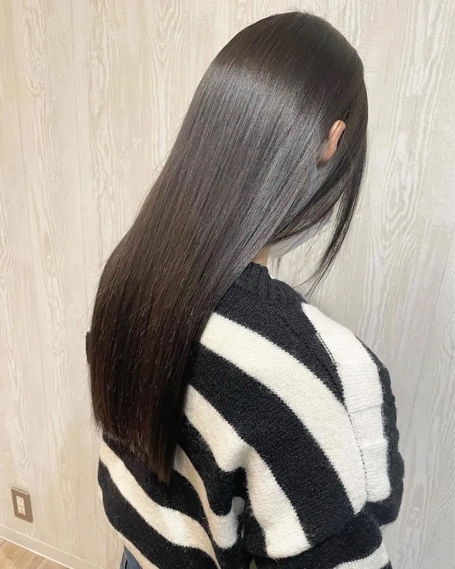 ロング カラー アッシュ ベージュカラー 黒髪 ブリーチ ケアブリーチ カット ヘアカラー トリートメント 河合秀明/ショート /ボブ/レイヤーのヘアスタイル