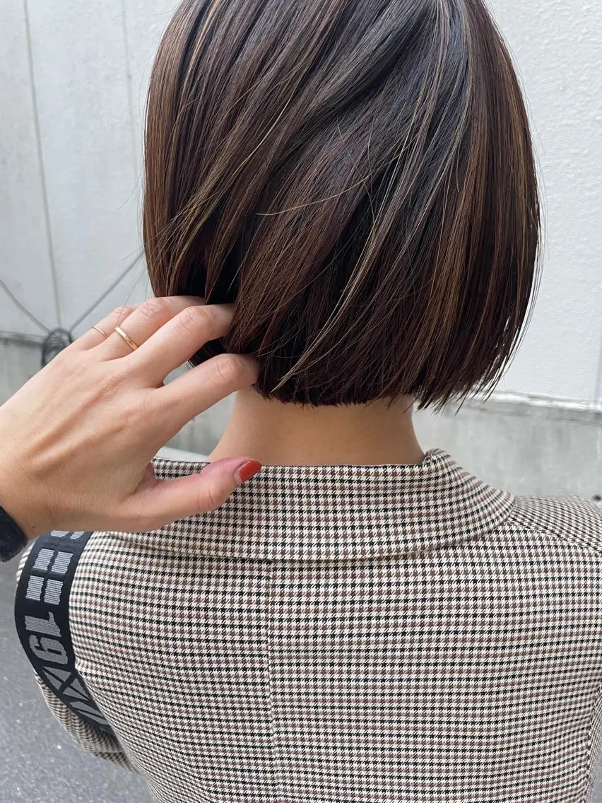ショート ハイライト カット ヘアカラー トリートメント ayane⭐️ボブ・ ショート・パーマのヘアスタイル