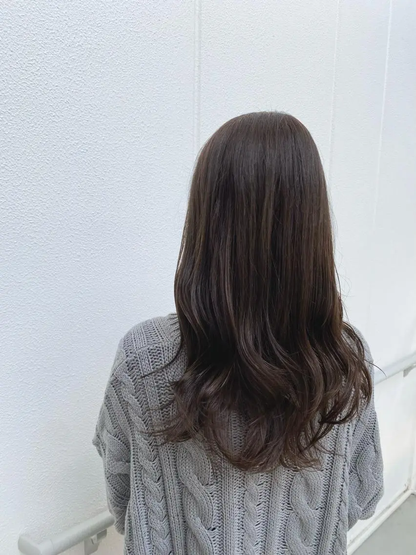 ロング カラー カット ヘアカラー トリートメント 大人かわいい×艶髪 🤍塩川のヘアスタイル
