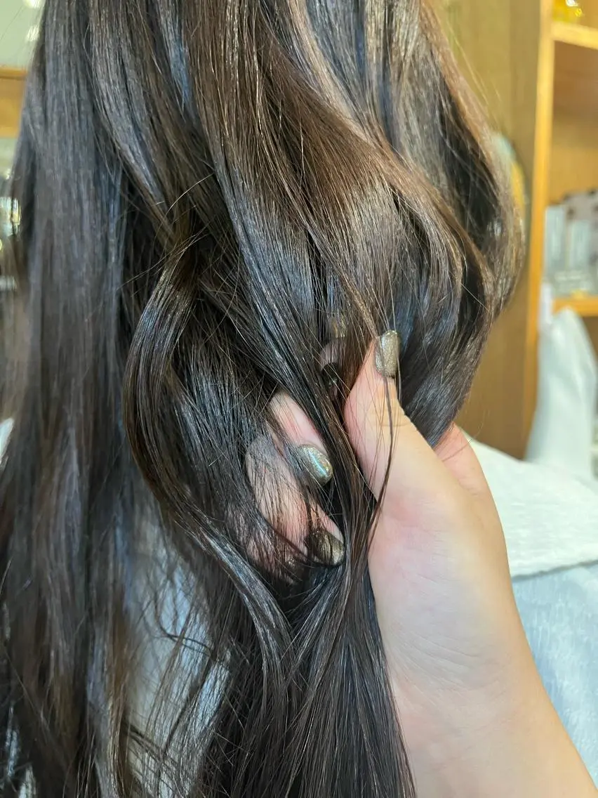 ロング カラー 鈴木 三保のヘアスタイル