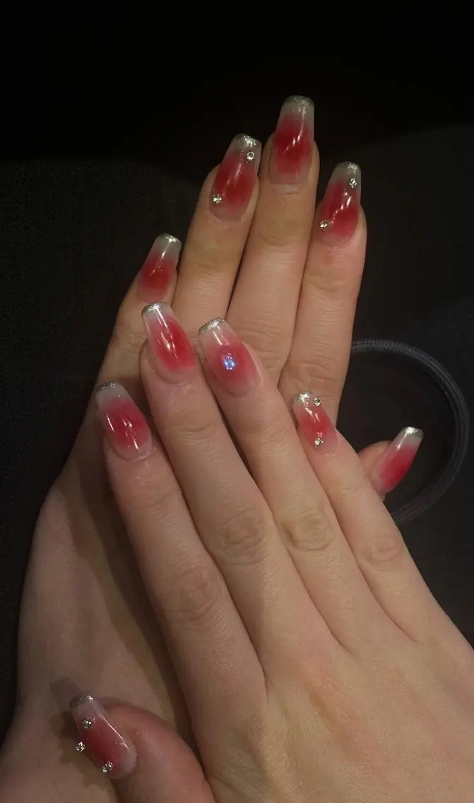 ネイル アートネイル チークネイル フレンチネイル グラデーション 韓国ネイル ハンドネイル Ru nail♡のネイルデザイン