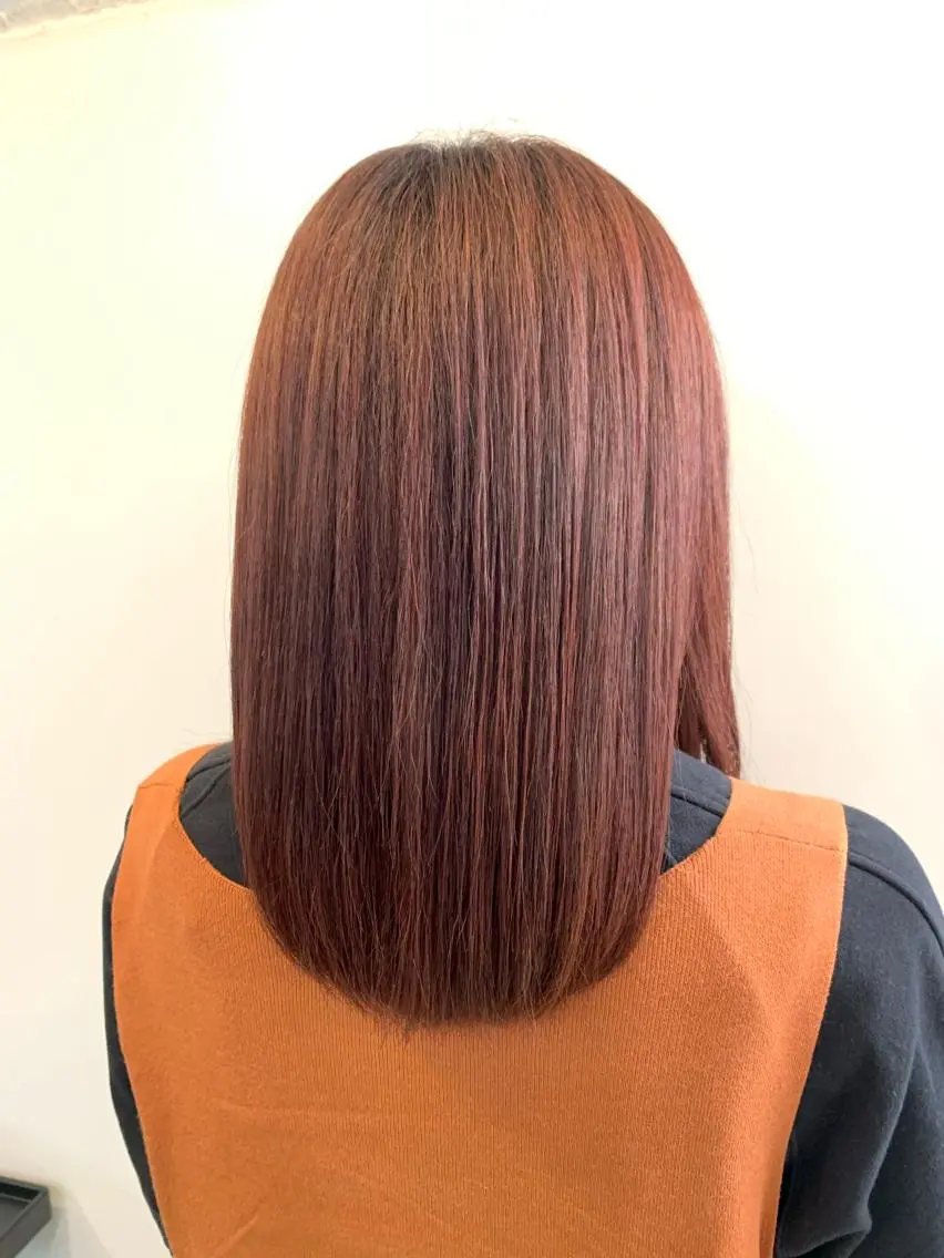 ミディアム カラー ミディアムパーマ ブリーチ トリートメント トップ スタイリストのヘアスタイル