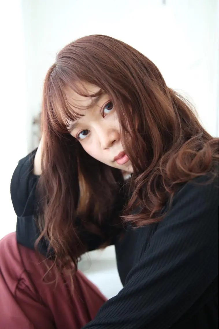 セミロング カラー fio マナミのヘアスタイル