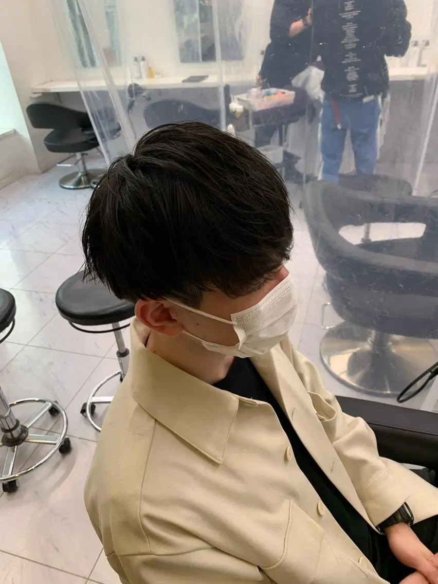 ショート カラー パーマ メンズ メンズパーマ特化 TAIGAのヘアスタイル