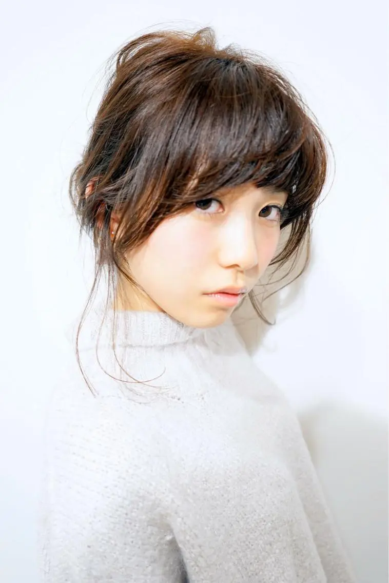 ミディアム カラー ヘアアレンジ 小谷 未歩のヘアスタイル