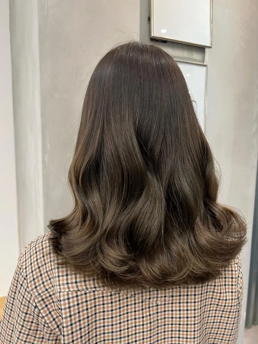 セミロング カット ヘアカラー トリートメント ♡可愛い艶髪特化♡ 艶髪先生のヘアスタイル