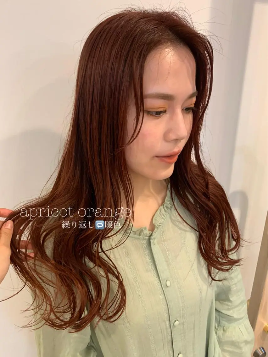 ロング カラー 佐藤 永夏のヘアスタイル
