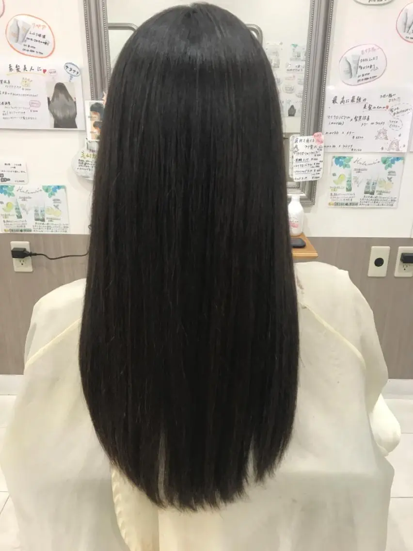 ロング ハイライト 髪質改善 縮毛矯正 トリートメント カット 縮毛矯正 大人女性に寄り添う 髪質改善サロンのヘアスタイル